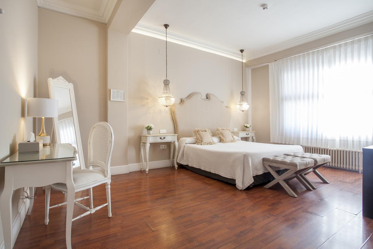 Отель Hi Valencia Boutique Экстерьер фото
