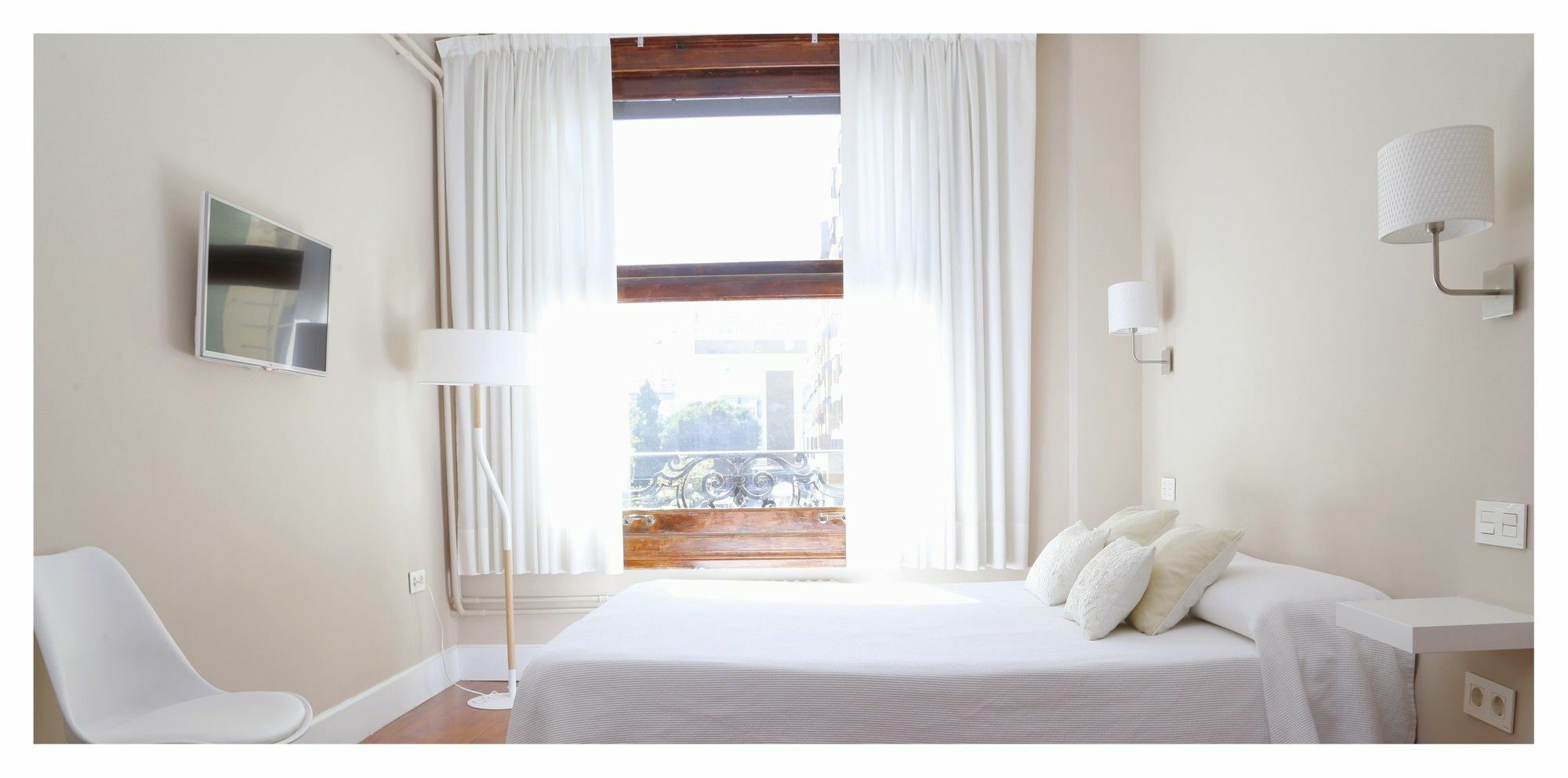 Отель Hi Valencia Boutique Экстерьер фото